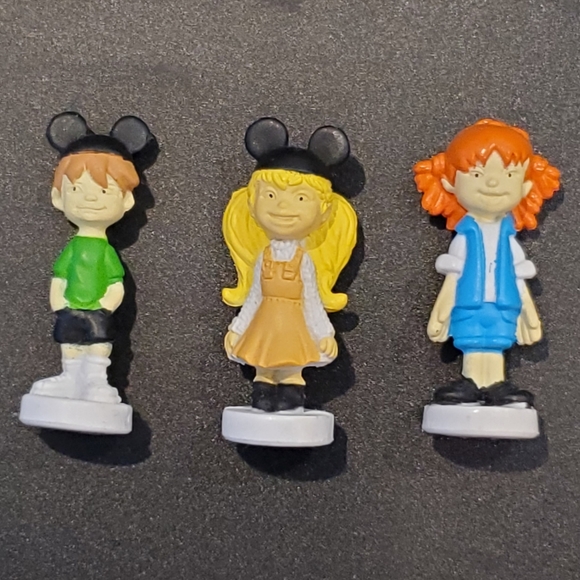 Disney Magic Kingdom Playset by Hasbro - Picture 14 of 16